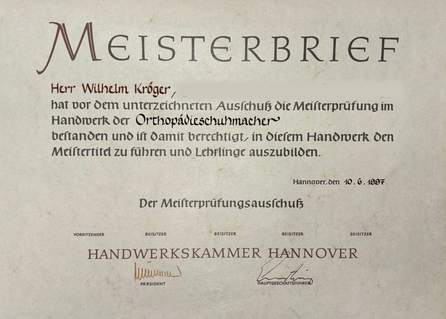 Meisterbrief von Wilhelm Kröger im Handwerk der Orthopädieschuhmacher, Handwerkskammer Hannover, 1997